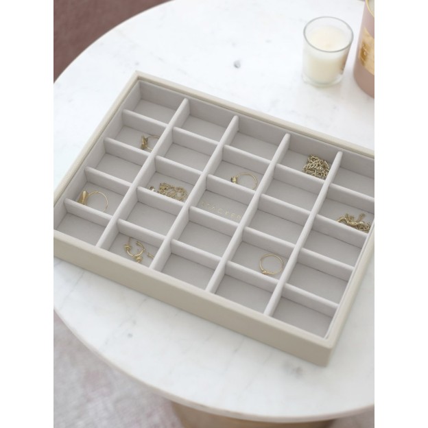 Cutie pentru bijuterie classic bej