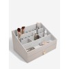 Organizator MAKEUP bej