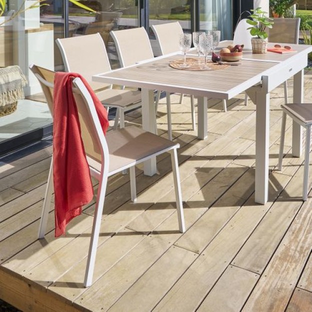 ESSENTIA STACK CHAIR LENS/WHI