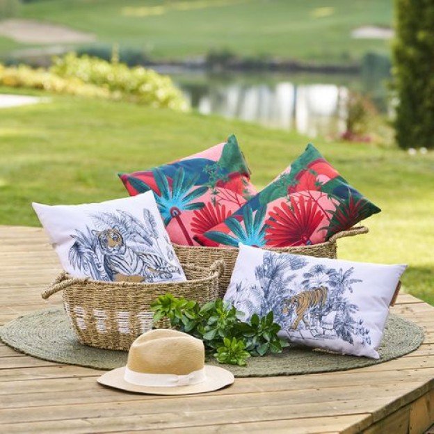 COUSSIN 40X40 TIGRU MAORIA