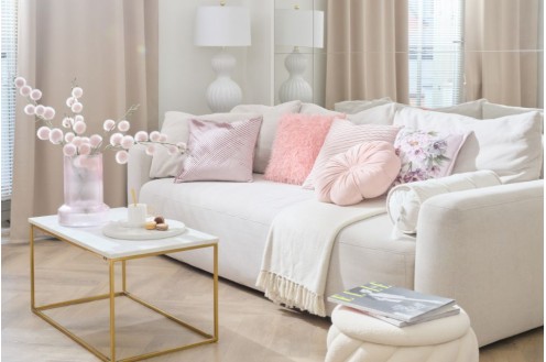 Cheamă decoratorul de interior Home&You acasă!