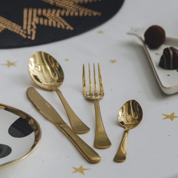 Set tacâmuri GULLISSO