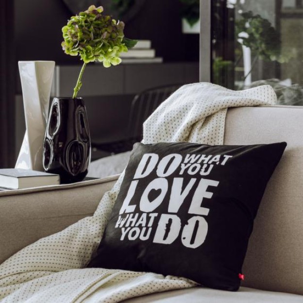 Наволочка на подушку SENTENCE