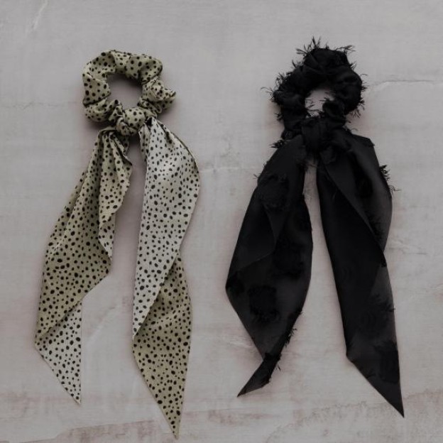 аксессуарами для для волос SERPENS