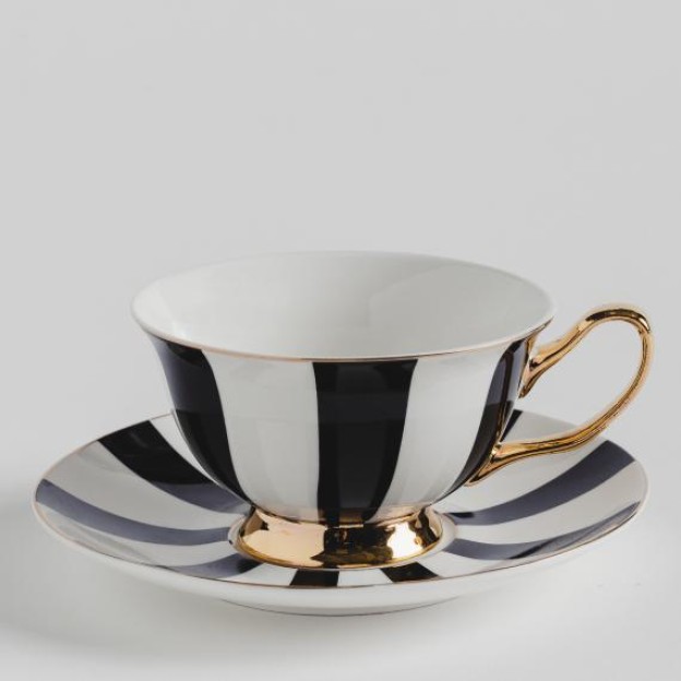Чашка с тарелкой VOLYA