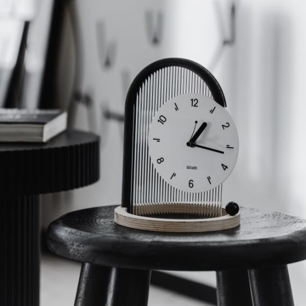 Настольные часы TROSO