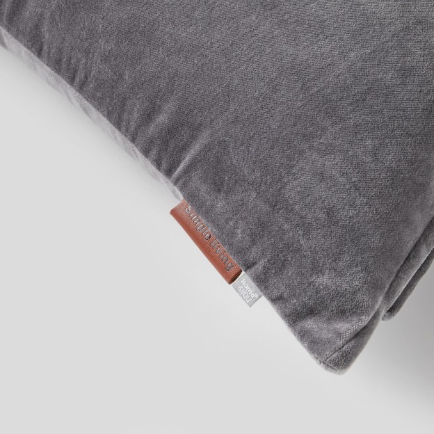 Fata de perna REVILE