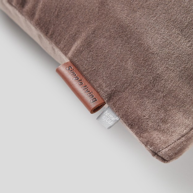 Fata de perna REVILE