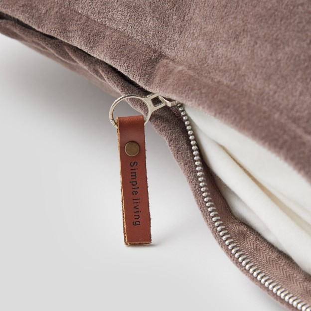 Fata de perna REVILE