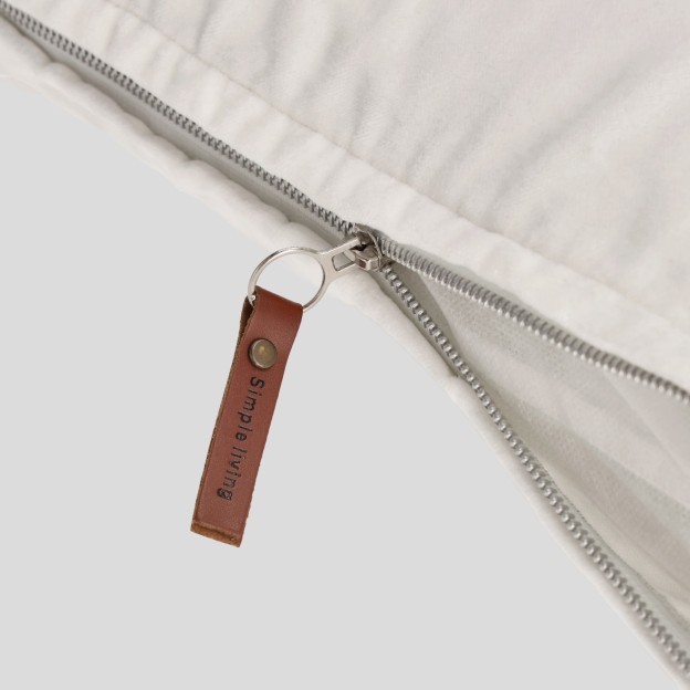 Fata de perna REVILE