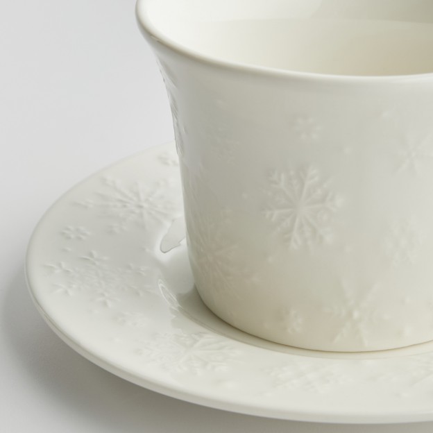 Ceasca cu farfurie FROSTING