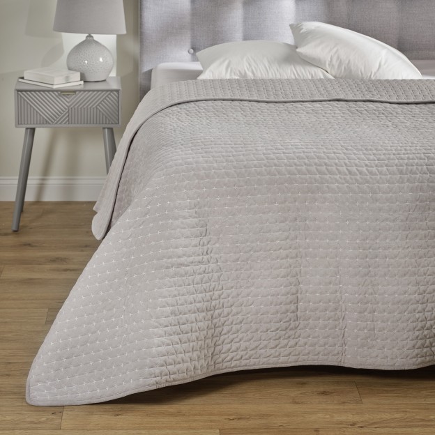 Покрывало GOYAR