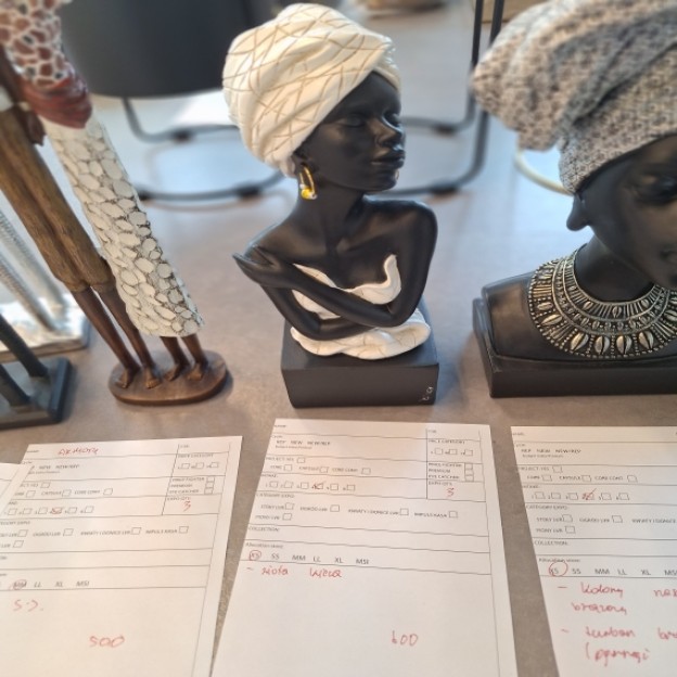 Figurina decorativa FEMME