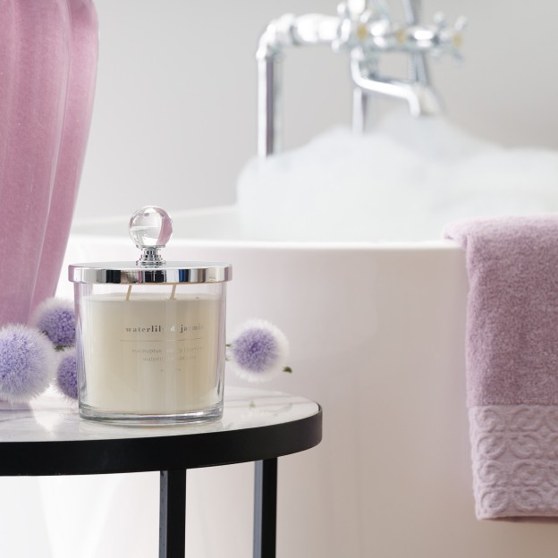 Lumanare aromatizata OLORO