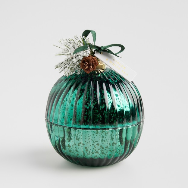 Lumanare aromatizata BOULE DECO