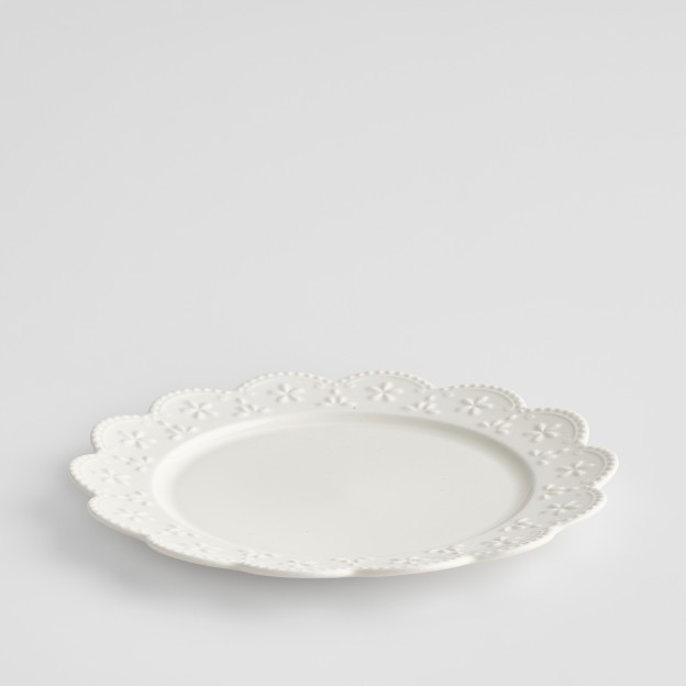 Тарелка из подано LACE