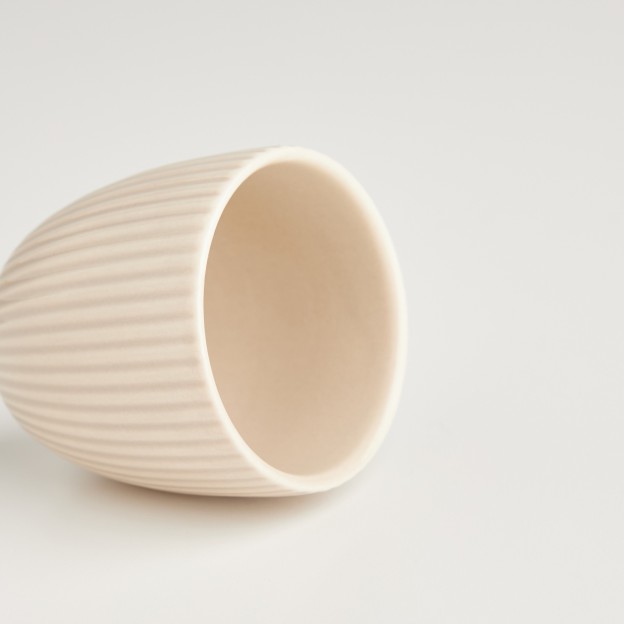 Поддерживать яйцо LINERSISA