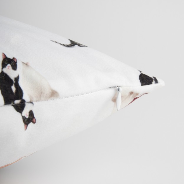 Fata de perna GATTINO