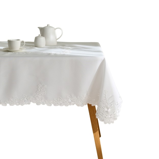 Fata de masa LUCRO