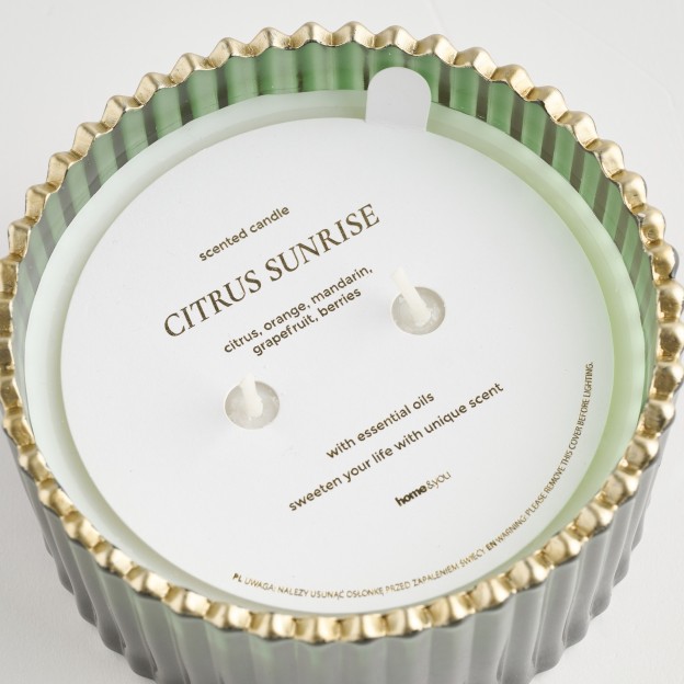 Lumanare aromatizata ESSENTI