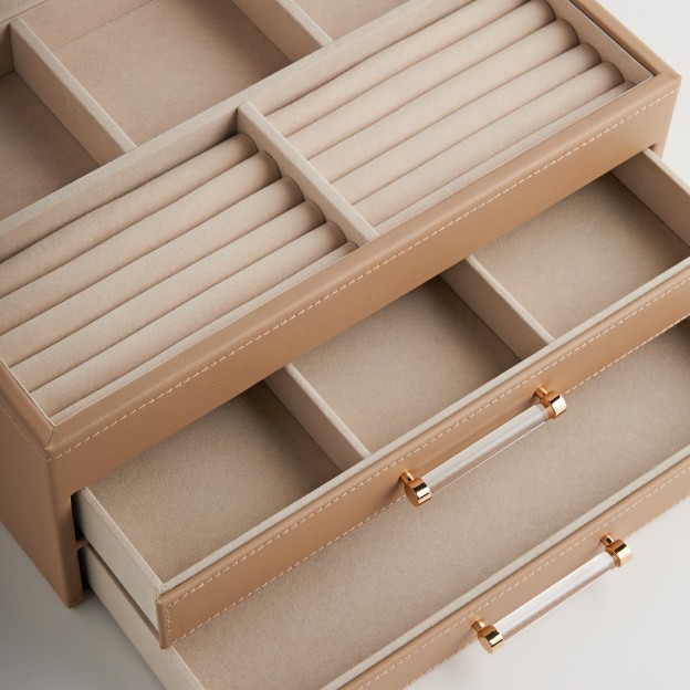 Маслёнка SVARTO