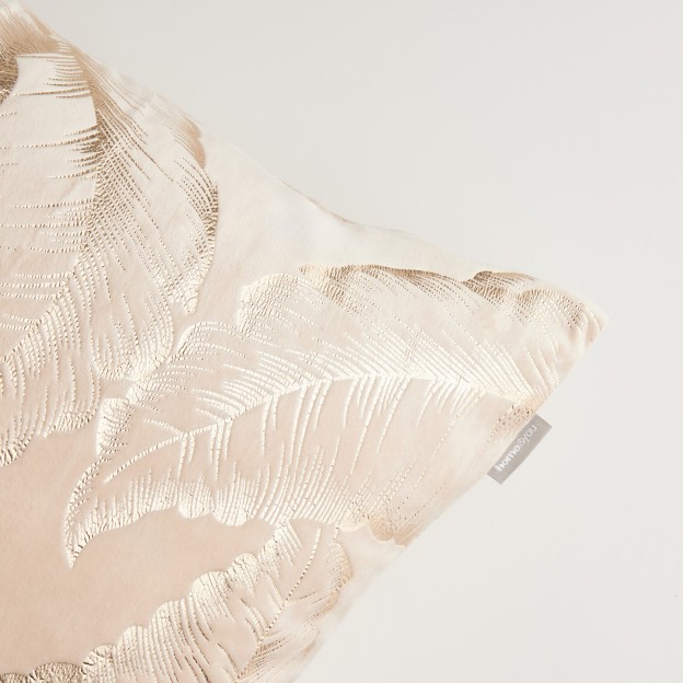 Fata de perna FOGLARE