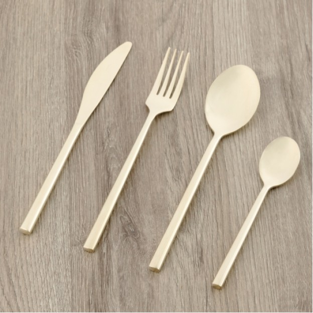 Set tacamuri CONRAD