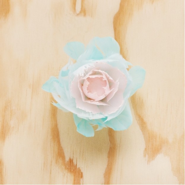 Decoratiune floare cu clips PIWONIA