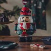 Container NUTCRACKER