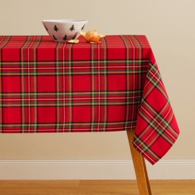 Fata de masa TARTANE