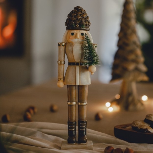 Figurina decorativa KONISSO